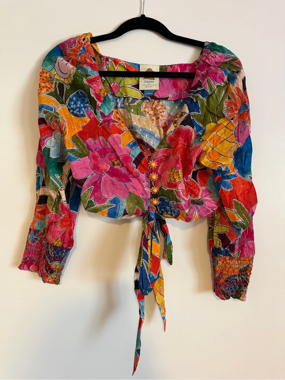 FARM Rio Multicolor Floral Tie-Front Crop Top - Picture 4 of 7